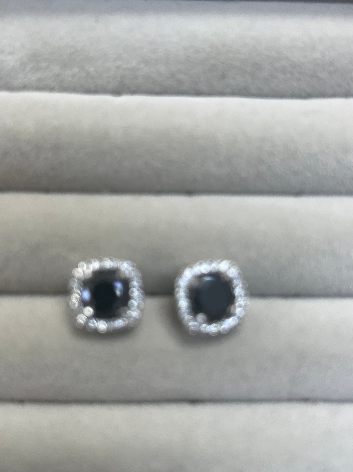 Earrings Silver Black Onyx square