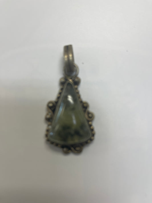 Silver Vintage green pendant triangle